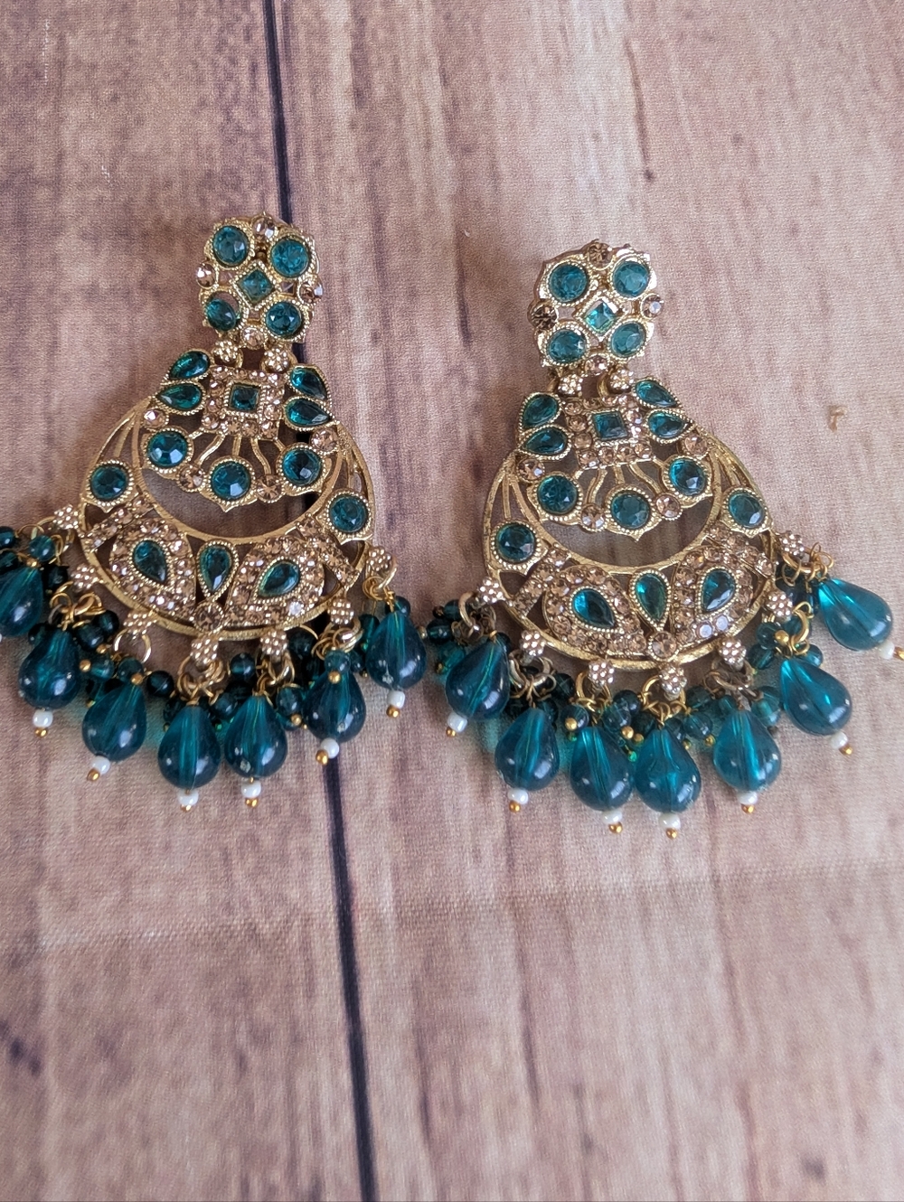 Gold & Green Chandbali earrings